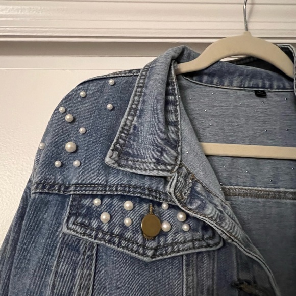 Jean Jacket with Beaded Detail - Picture 6 of 7